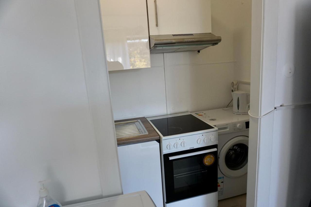 Alster Hamburg - Saniertes Und Mobliertes Apartment Mit Bad Und Kuche 外观 照片