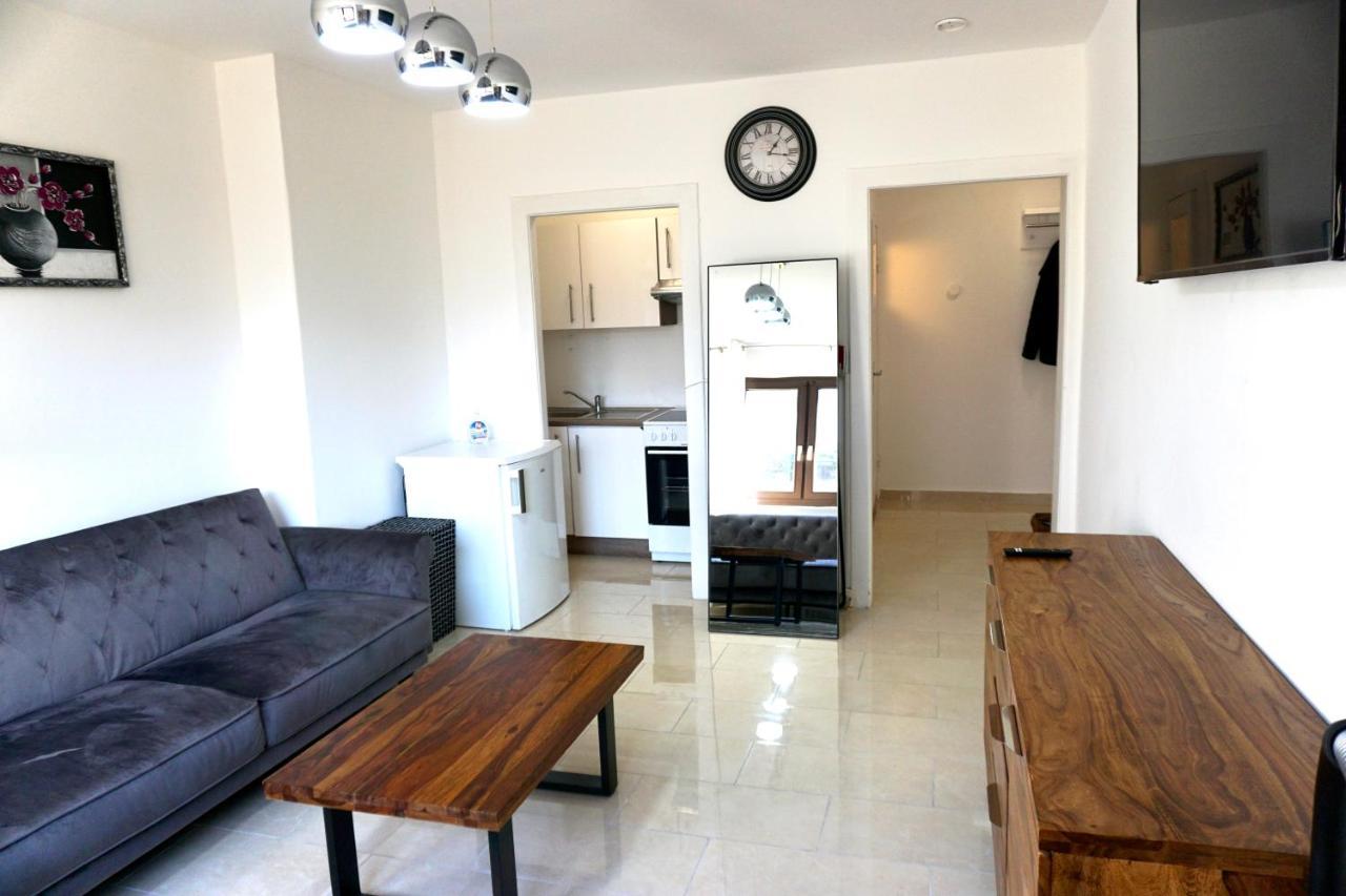 Alster Hamburg - Saniertes Und Mobliertes Apartment Mit Bad Und Kuche 外观 照片