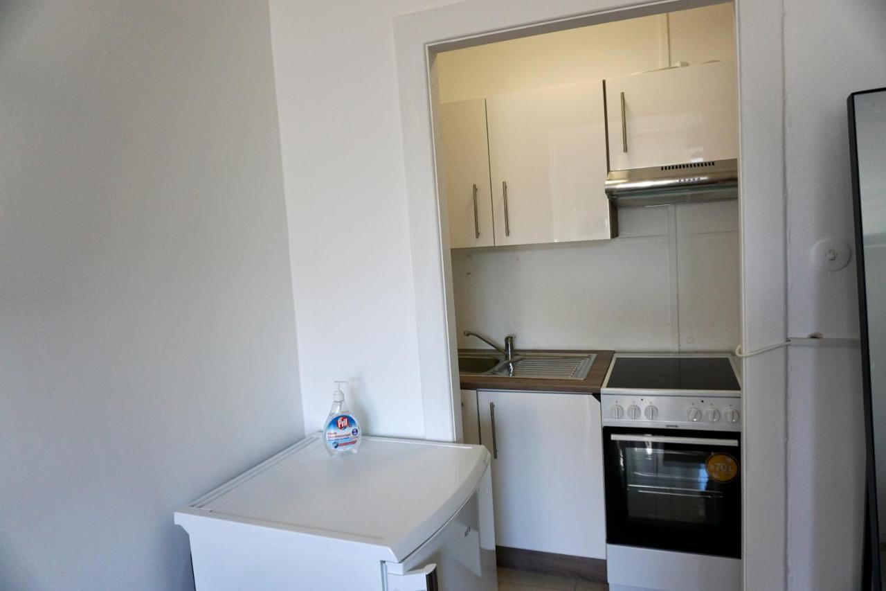 Alster Hamburg - Saniertes Und Mobliertes Apartment Mit Bad Und Kuche 外观 照片